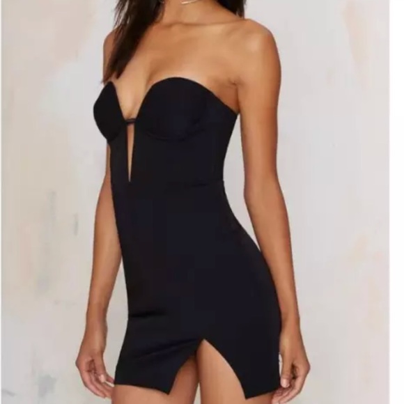 Nasty Gal Dresses & Skirts - NWT black mini dress nasty gal xl bodycon plunge